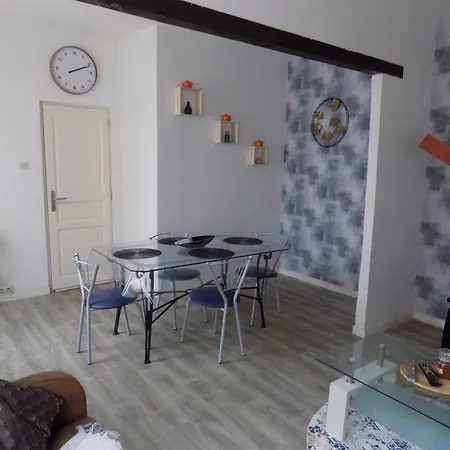 Charmante Maison Tatil Evi Bohain-en-Vermandois